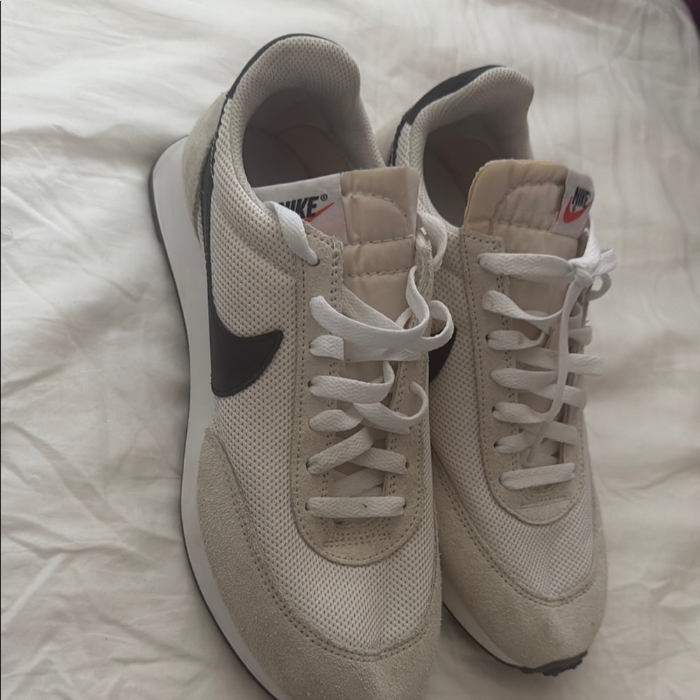 Nike Cream and Black Sneakers